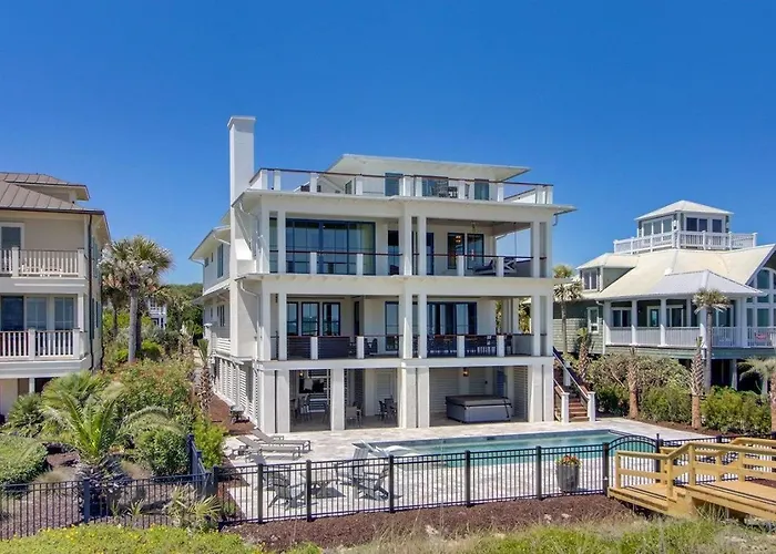 710 Ocean Boulevard By Avantstay